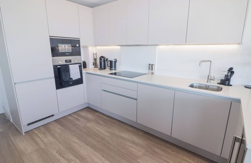 Porthcawl Cottage | THE LINKS 40. AN APARTMENT WITH SPECTACULAR SEA VIEWS. in Porthcawl