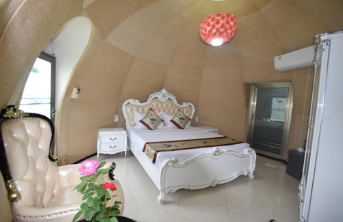 Dambulla Hotel | Discover The Lion Kingdom Sigiriya: Family-Friendly Oasis
