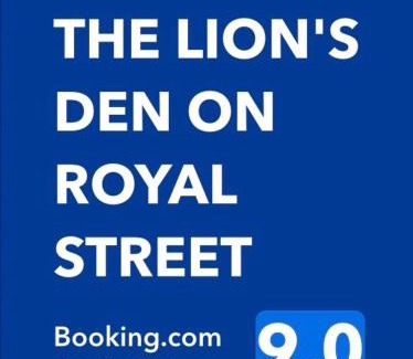 Gourock Apartment | Discover The Lion's Den on Royal Street - Family Friendly Stay
