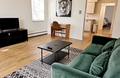 Westwood Apartment | Discover The Lion’s Den: Pet-Friendly Retreat for Stays