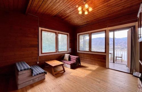 Shodoshima House | The Little Cabin in Shodoshima -小豆島 山小屋 リトルキャビン-