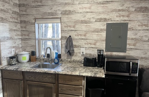 Edgemont Cabin | Cozy Cabin Retreat Near Trails and Family-Friendly Perks