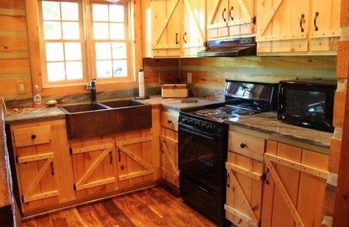 Whites Cabin | Serene Mountain Cabin - Perfect for Families and Adventurers