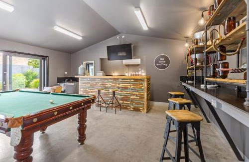 Safety Beach House | Enjoy Oceanfront Stays at The Little Distillery Hotel