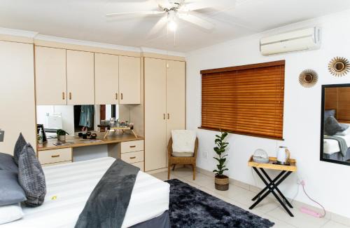 Cederberg House | Explore The Little Gem: Pet & Child-Friendly Retreat