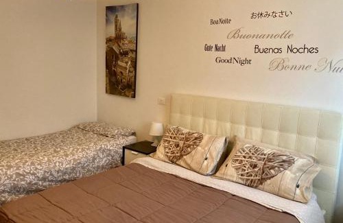 Stazione Apartment | Cozy Retreat: The Little House in Bergamo Awaits You