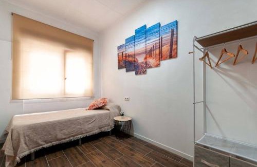 Sant Blai House | Cozy Retreat in the Neighborhood - Rated 9.2/10 by Guests