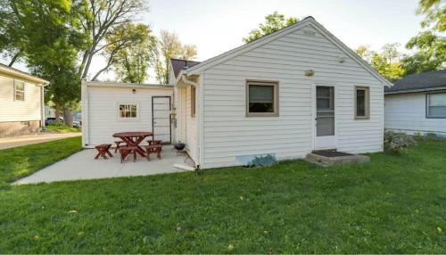 Fergus Falls House | Family-Friendly Getaway at The Little House of Fergus Falls