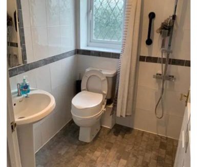 Weston Rhyn Apartment | Pet and Child Friendly Stay at The Little House, Oswestry
