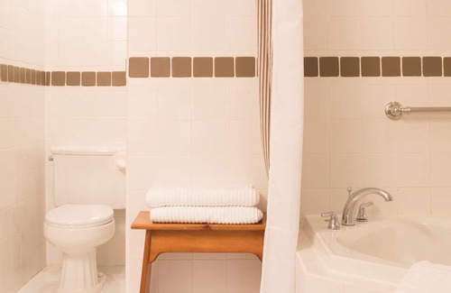 Bayfield Hotel | Experience The Little Inn of Bayfield: Rated 9/10 Stay