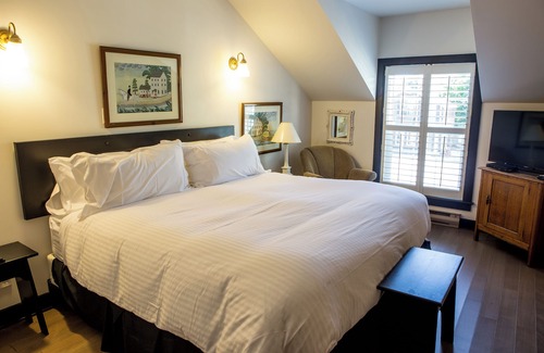 Bayfield Hotel | Experience The Little Inn of Bayfield: Rated 9/10 Stay