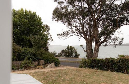 St Helens House | The Little Pearl - Front row at Beauty Bay