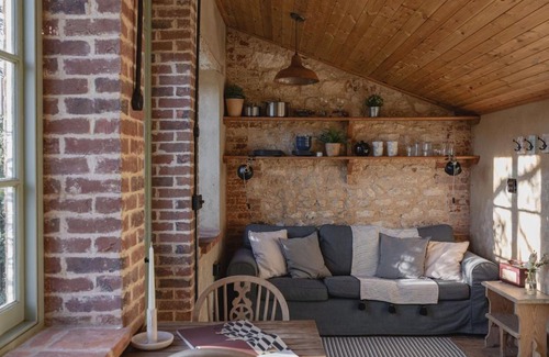 Ringstead House | Relax at The Little Potting Shed with a Refreshing Pool
