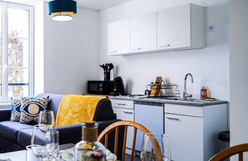 Chateauroux Apartment | Cozy Little Sailor Hotel: Ideal for Families Near Downtown