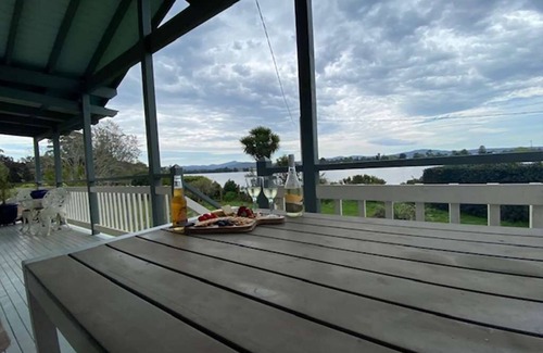 Moruya House | Oceanfront Retreat: The Little Slice of South Coast Heaven