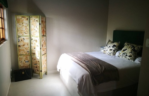 Harkerville House | Discover The Little Unknown in Fisanthoek with Breakfast