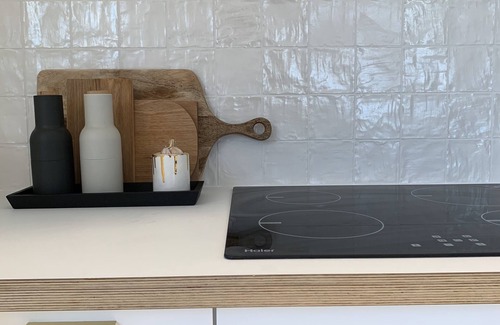 Martinborough House | Pet-Friendly Retreat at The Little White Bach - Rated 10/10