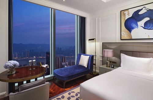 Yuzhong Hotel | The Lixury Hotel, Part of Hyatt