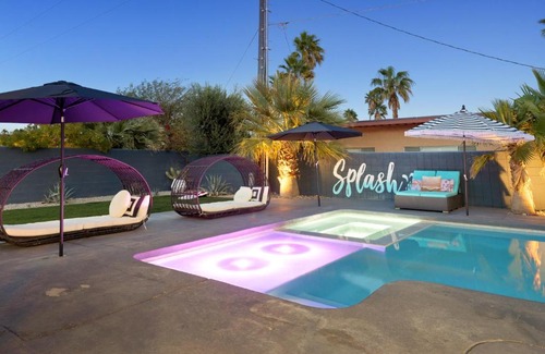 Palm Springs House | Experience The Llama House: Resort Style Pool & Spa Oasis