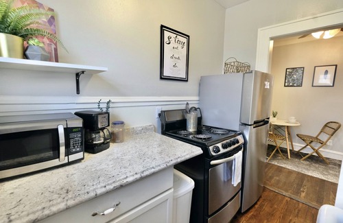 Lower Greenville Apartment | Discover The Local Hotspot: Pool, Breakfast & Lake Views!