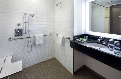 Durham Hotel | Eco-Friendly Stay at The Lodge near Duke Medical Center