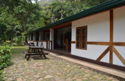 Hildummulla House | Pet and Child Friendly Getaway at Galapitiyaya Estate