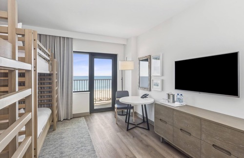 Gulf Shores Resort | Discover Hilton The Lodge at Gulf State Park, AL - 9/10 Rated