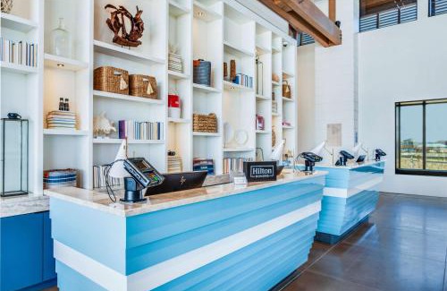 Gulf Shores Resort | Relax at The Lodge at Gulf State Park - 4 Star Oceanfront Escape