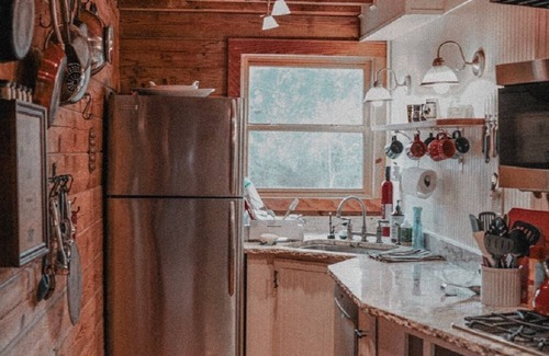 Spottswood Cabin | Exclusive Family Retreat at The Lodge at Joe Walker Hollow