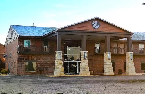 Russell Hotel | Pet-Friendly Oceanfront Retreat at The Lodge at Russell