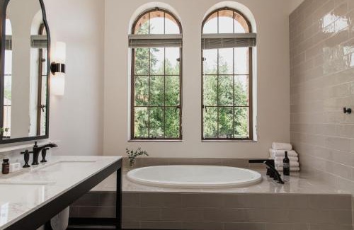 Kenmore Hotel | Discover The Lodge at St Edward State Park: Pet-Friendly Getaway