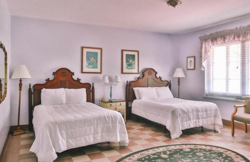 Wakulla Springs Hotel | Idyllic Lodge at Wakulla Springs with Family-Friendly Perks