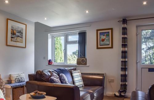 Carlyon Bay House | Family-Friendly Retreat at The Lodge: Rated 8/10 by Guests