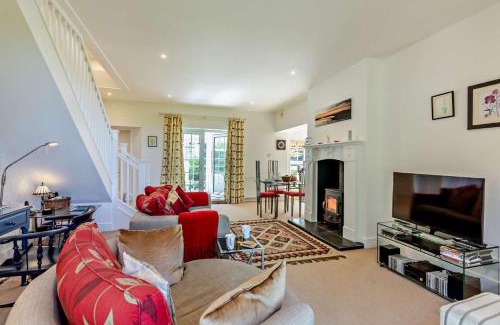 South Charlton House | Family-Friendly Getaway at The Lodge@Shirewater