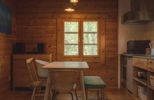 Teshikaga Villa | Experience Comfort at The Lodge 弟子屈 with Inviting Amenities