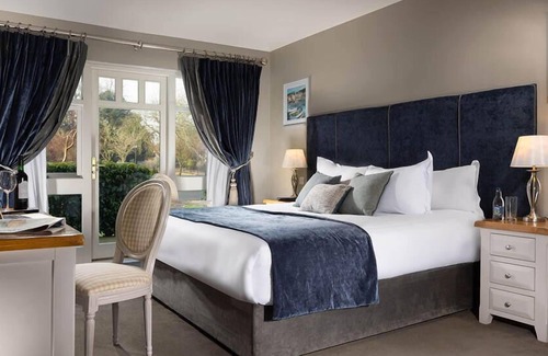 Kilkea Hotel | Explore The Lodges at Kilkea Castle: 4-Star Spa Retreat
