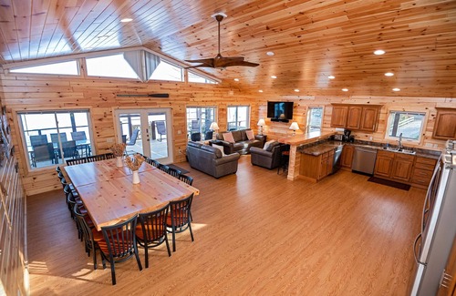 Cassopolis House | Discover The Lodges at Stone Lake - Scenic Lakeside Retreat