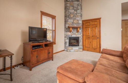Indian Point Resort | Discover The Lodges at Table Rock: Family-Friendly Retreat