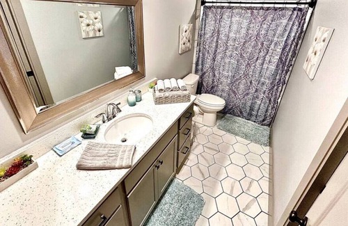 Gadsden Apartment | Experience The Loft At 612: Top-Rated Hotel in Gadsden