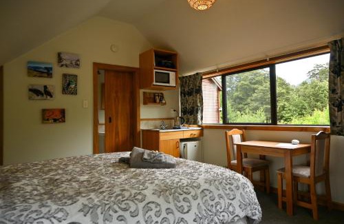 Bealey Apartment | Experience Comfort at The Loft at Bealey - Rated 8.8/10