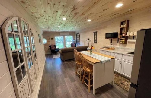 Surry Cottage | The Loft at Loon Sound