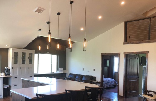 Morrison House | The LOFT at Red Rocks Bed and Breakfast, Colorado
