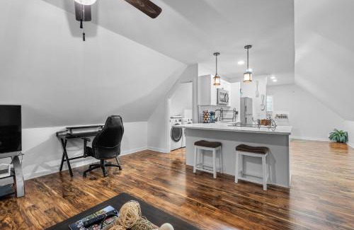 Elkhorn House | The Loft at Skyline