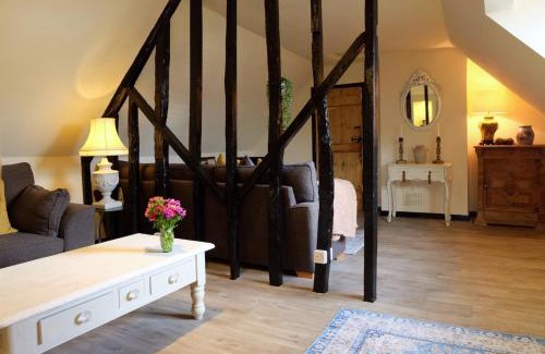 Swilland Apartment | Cozy Retreat at the Loft - Moon and Mushroom Inn, Suffolk