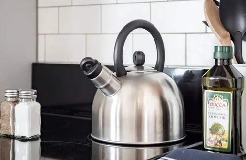 Olde Towne East Apartment | Comfortable Stay at The Loft Columbus Center with Breakfast
