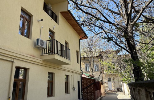 Bucharest Apartment | Discover Family-Friendly Comfort at The Loft Gara de Nord
