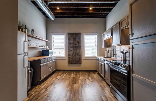 Penn Yan Apartment | Indulge in The Loft: Guest Rated 10/10 with Top Amenities