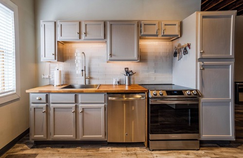 Penn Yan Apartment | Indulge in The Loft: Guest Rated 10/10 with Top Amenities