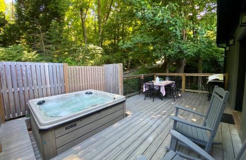 Lynn Apartment | Family-Friendly Apartments in NC, USA - Rated 10/10
