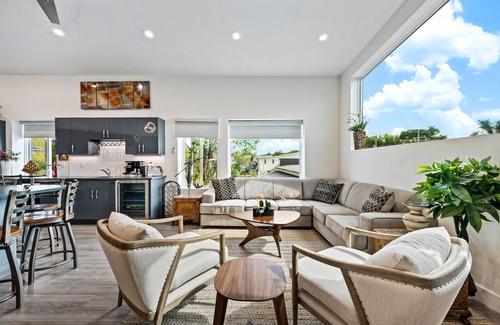 Egg Harbor Apartment | Experience Luxury in a 5-Star 2-Bedroom Unit, Egg Harbor